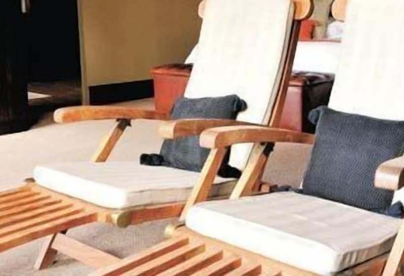 בית מלון כפרי Woodall Country House And Spa