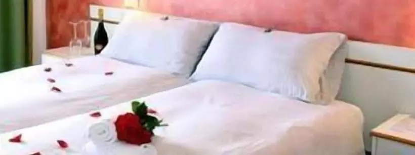 Stella D Oro Hotel & Apartments