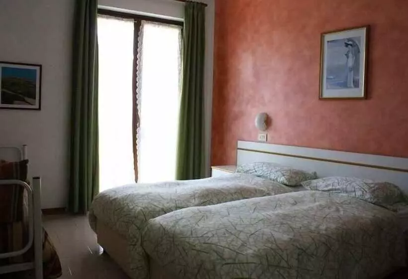 Stella D Oro Hotel & Apartments