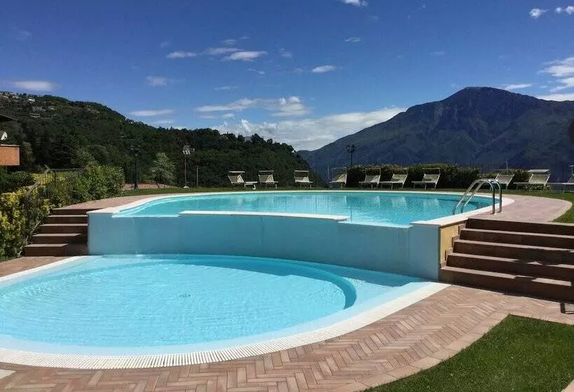 Stella D Oro Hotel & Apartments