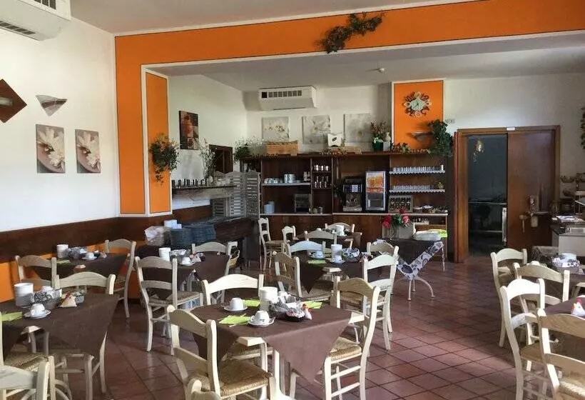 Stella D Oro Hotel & Apartments