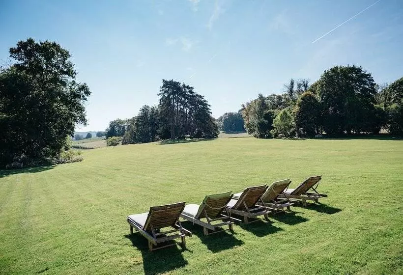 Chateau Hotel De Belmesnil