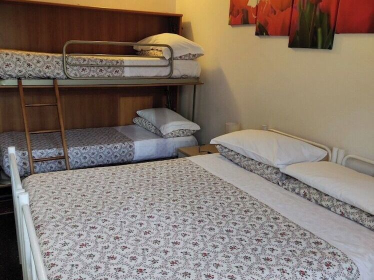 Szálloda Albergo Caffaro