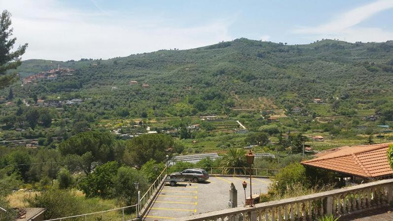 호텔 Albergo Dolcedo