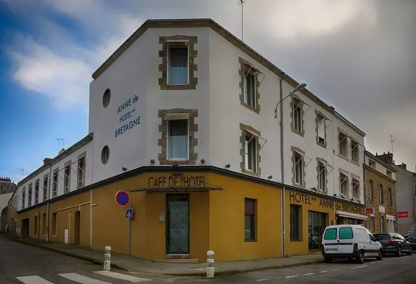 هتل Anne De Bretagne