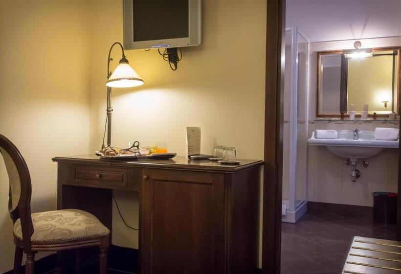 فندق Antica Stazione