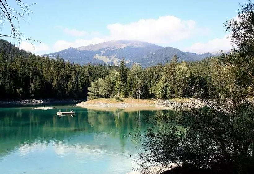 Szálloda Arena Lodge