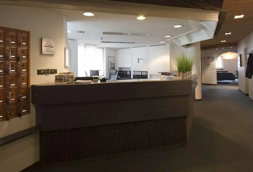 Szálloda Arena Lodge