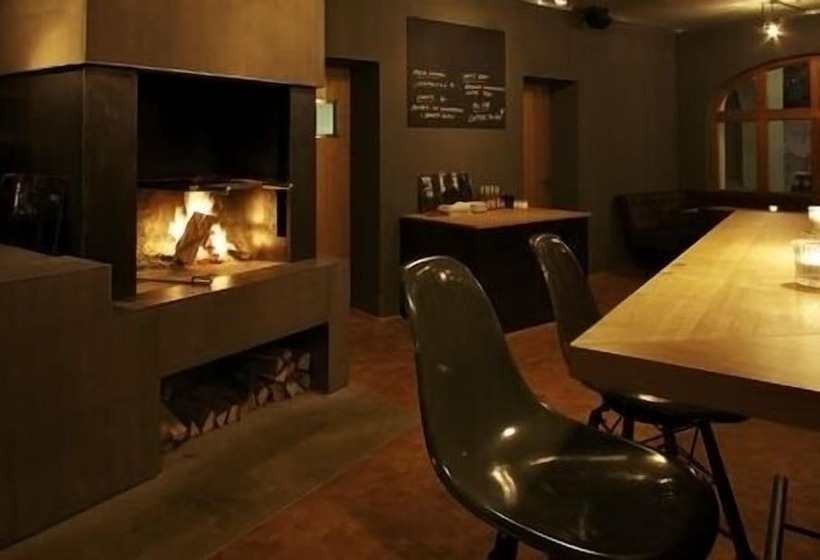 בית מלון כפרי Arena Lodge