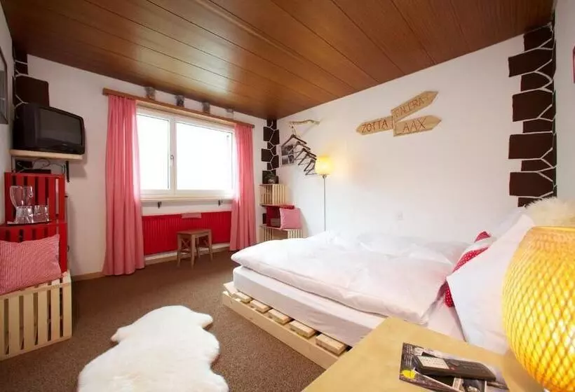 Szálloda Arena Lodge