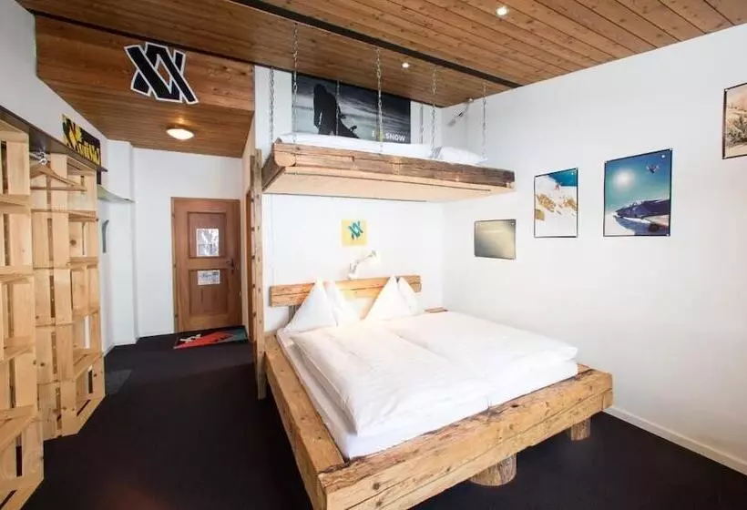 Szálloda Arena Lodge