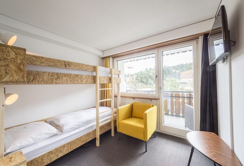 בית מלון כפרי Arena Lodge