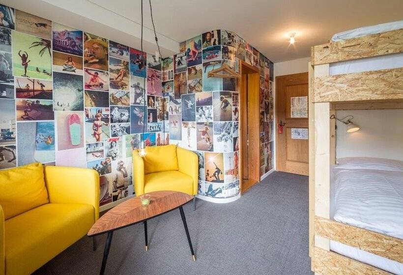 בית מלון כפרי Arena Lodge