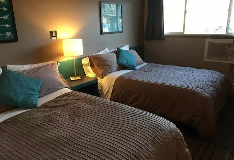 בית מלון כפרי Canterbury Inn