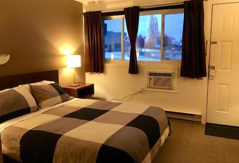 هتل Canterbury Inn