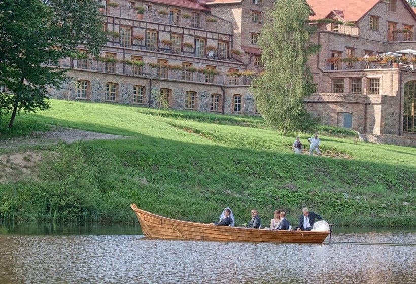 酒店 Dolina Charlotty Resort&spa