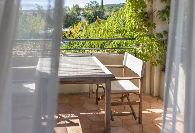 فندق Du Cote Des Olivades