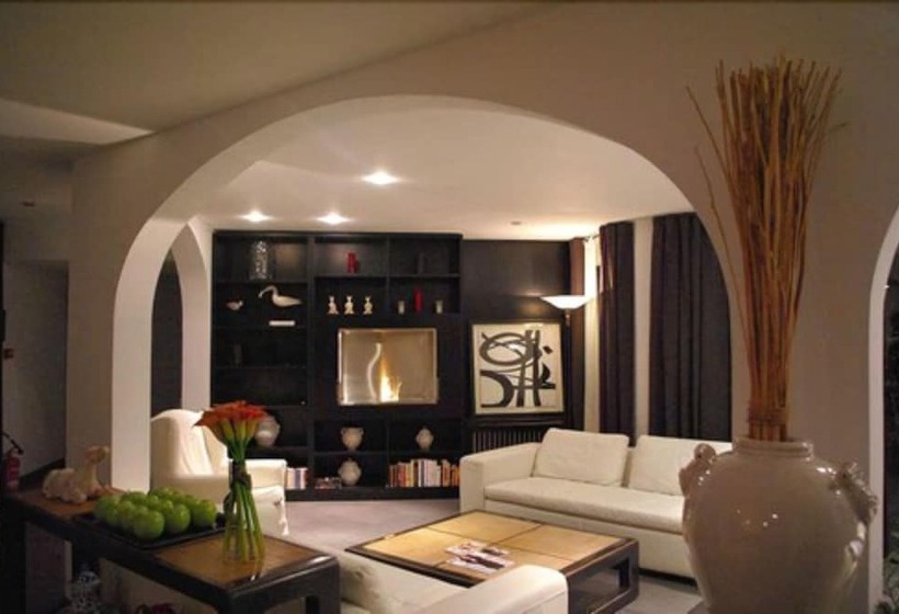 فندق Du Cote Des Olivades