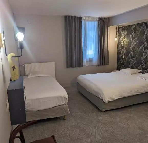 Отель Hôtel De L'ours