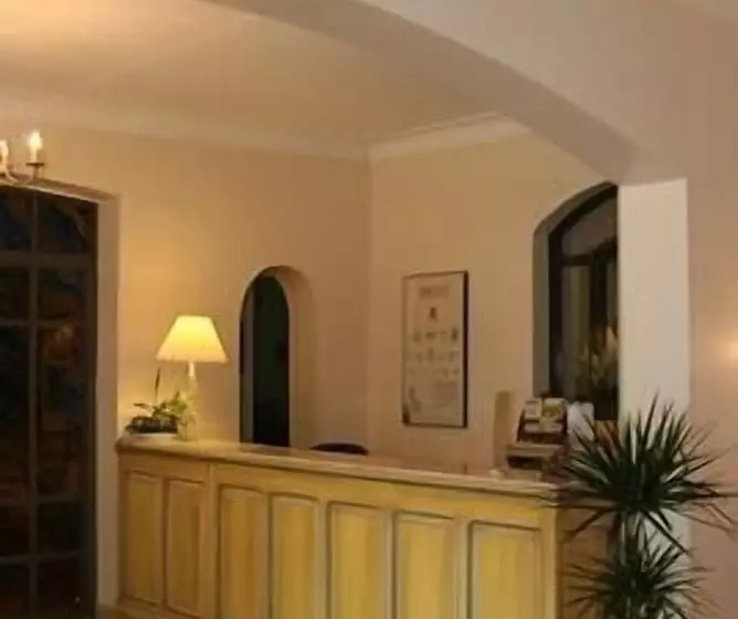 בית מלון כפרי Hôtel Les Echevins