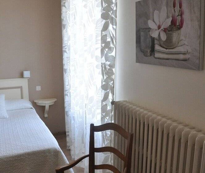 בית מלון כפרי Hôtel Les Echevins