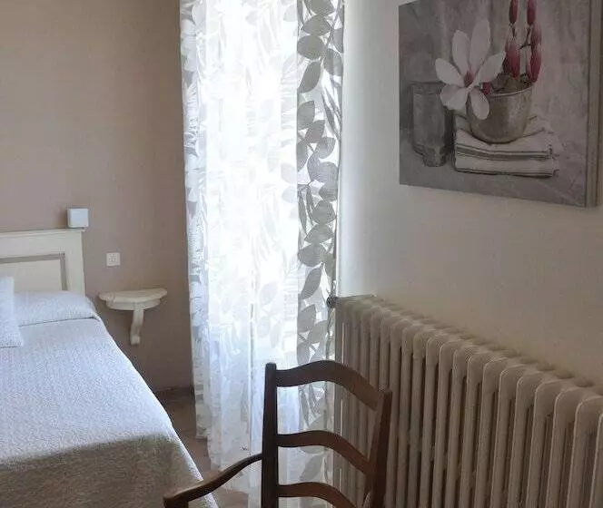 בית מלון כפרי Hôtel Les Echevins