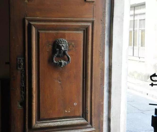 בית מלון כפרי Hôtel Les Echevins