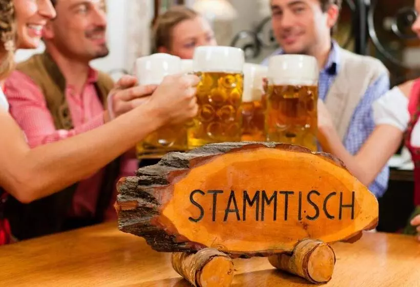 Hotelli Konigsteiner Hof