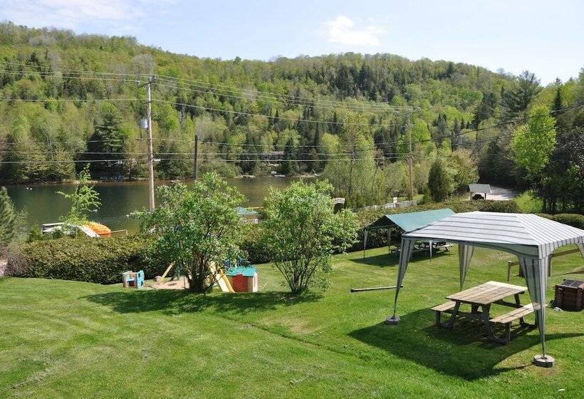 בית מלון כפרי Le Boisé Du Lac