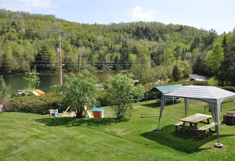 Hotel Le Boisé Du Lac