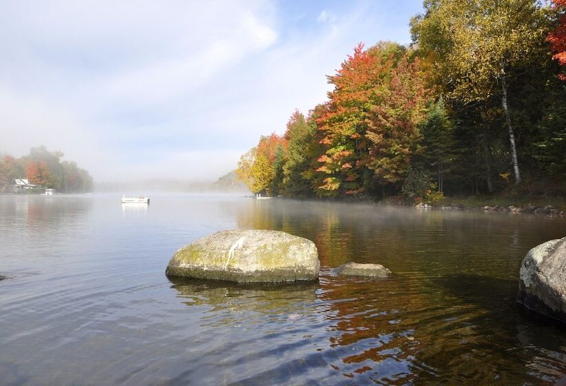 בית מלון כפרי Le Boisé Du Lac