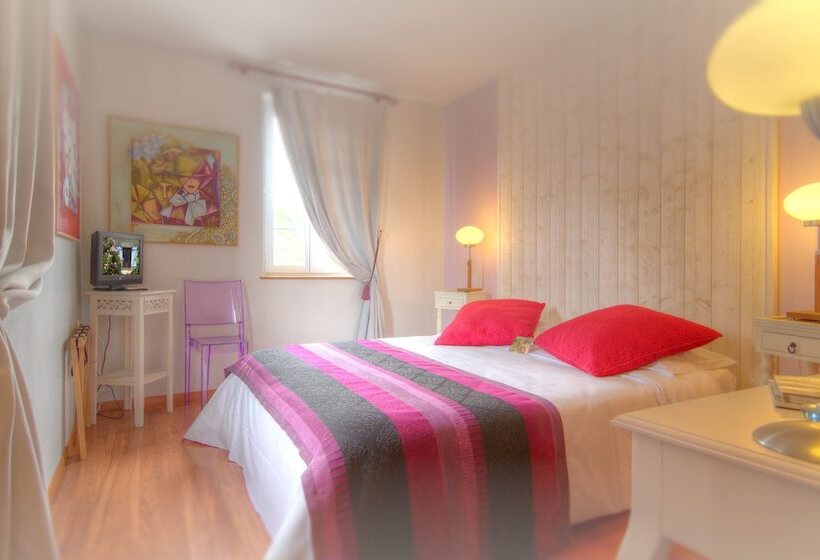 ホテル Logis Au Canard Gourmand