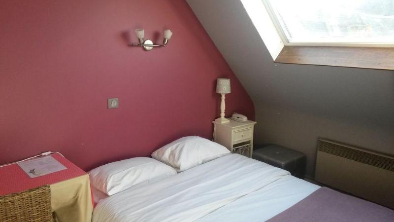 فندق Logis Hôtel Du Théâtre