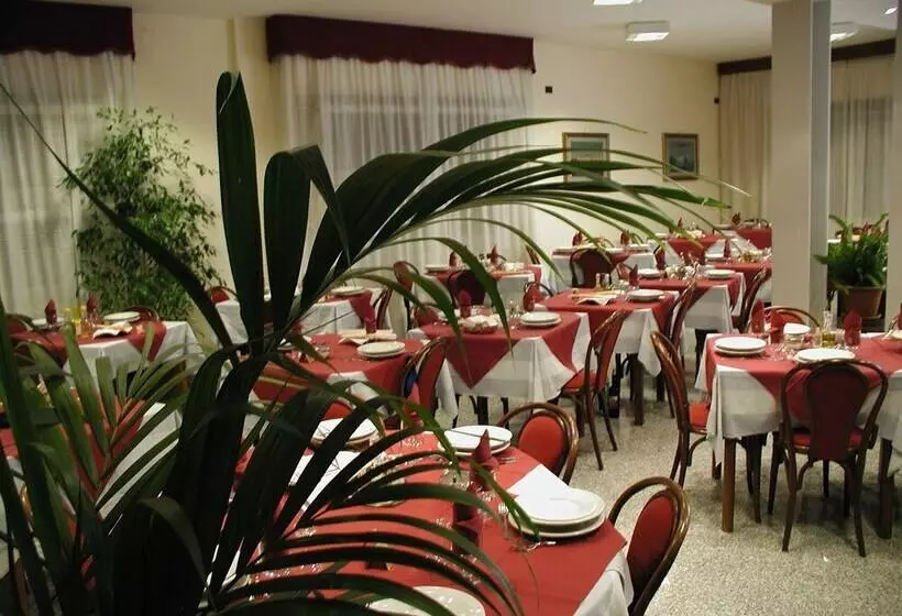 Отель Marystella