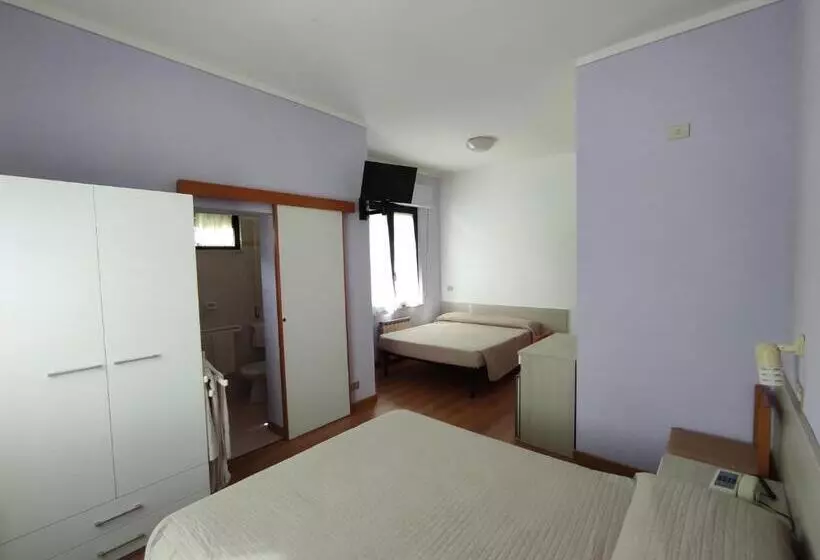 Отель Marystella