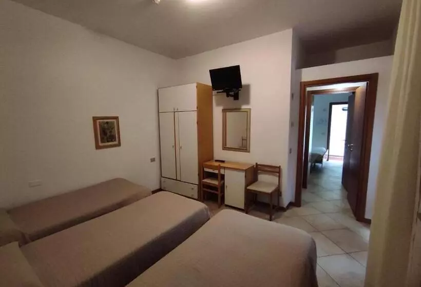 Отель Marystella