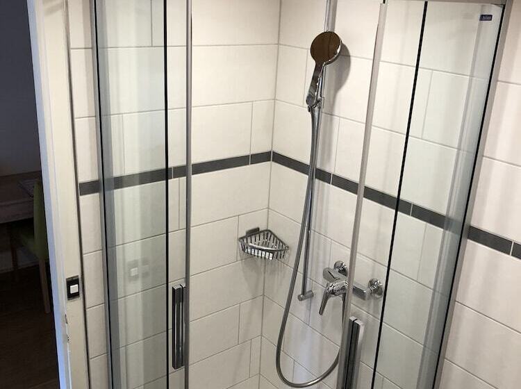 בית מלון כפרי Post Hardermannli