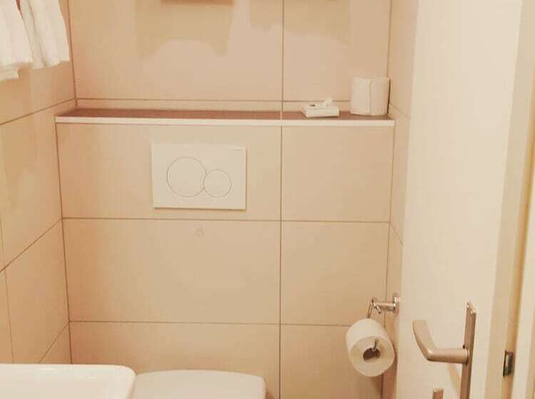 בית מלון כפרי Post Hardermannli