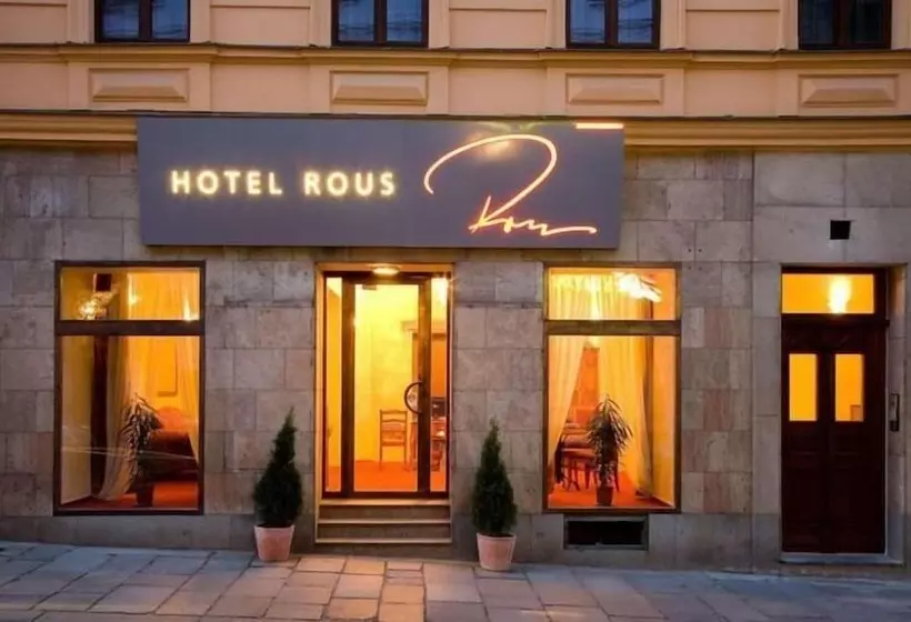 Hotel Rous