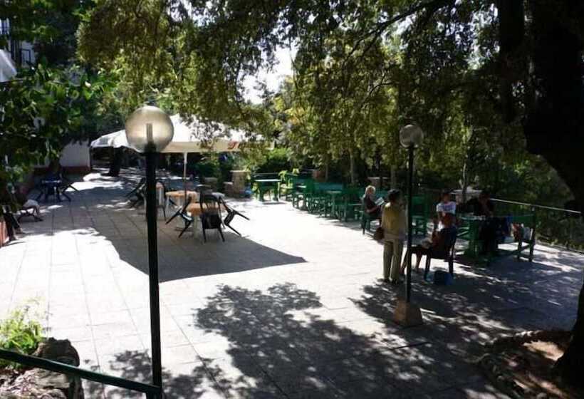 ホテル S'enis Monte Maccione