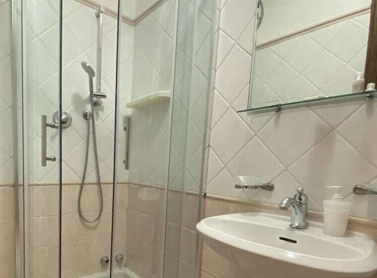 هتل Torre Matilde