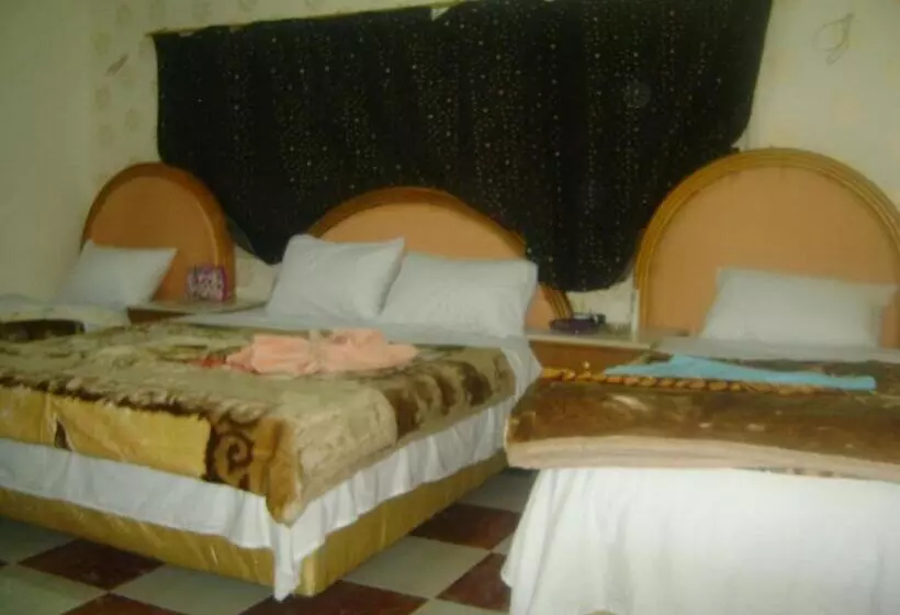 Isis Hostel 2