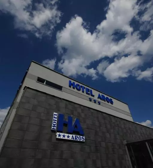 酒店 Aros