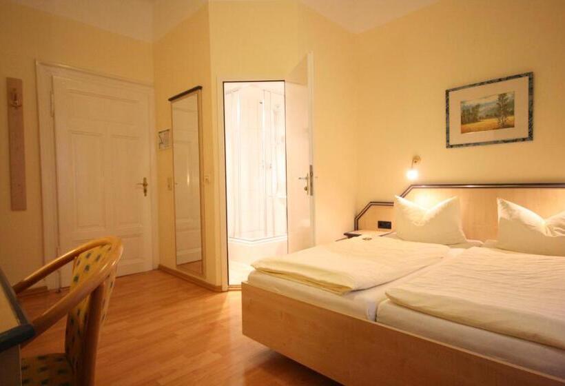 Hotel Altstadt