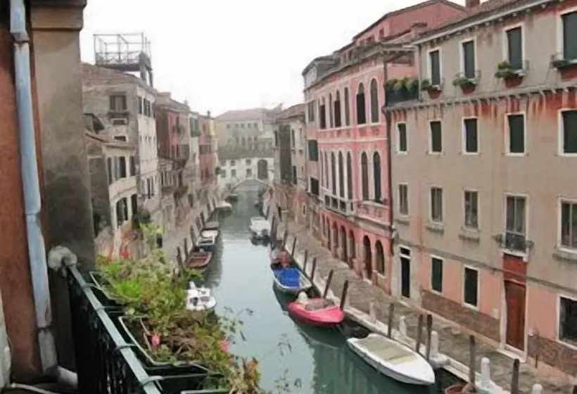 هتل Antica Locanda Montin