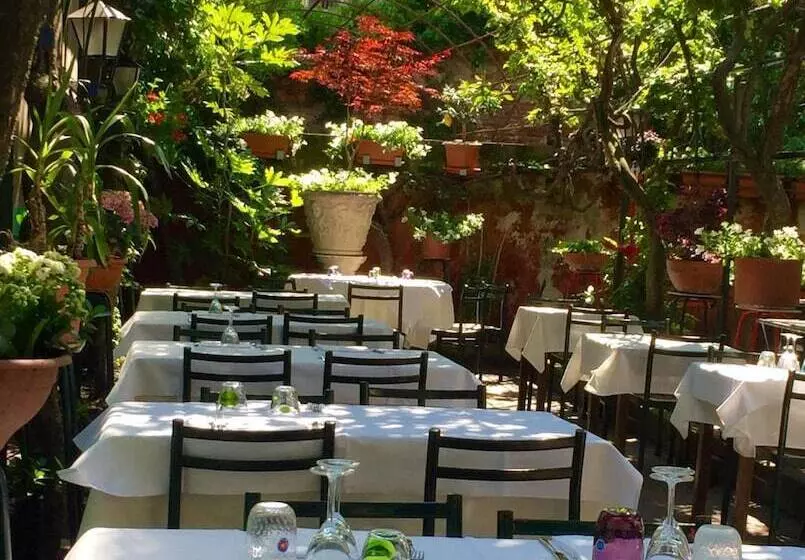 هتل Antica Locanda Montin
