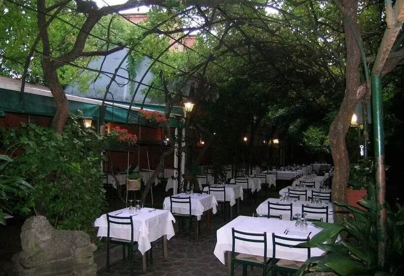 هتل Antica Locanda Montin