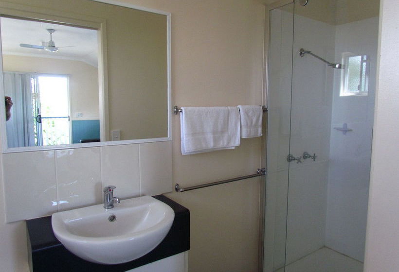 ホテル Atherton Travellers Park