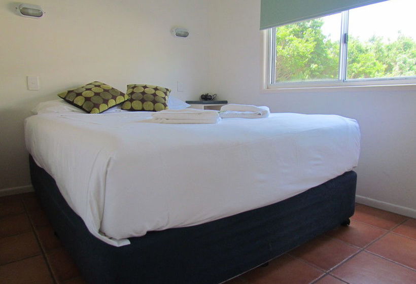 ホテル Atherton Travellers Park