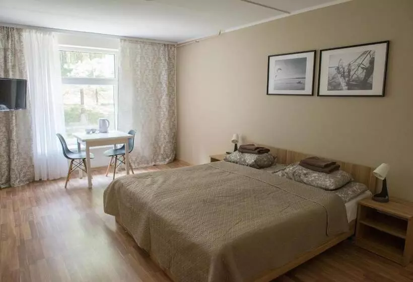 هتل Baltosios Bures